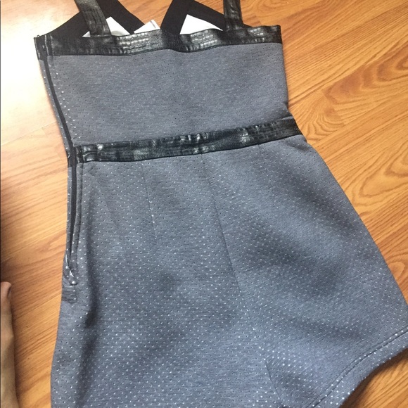 Whitney eve dress - Picture 2 of 5